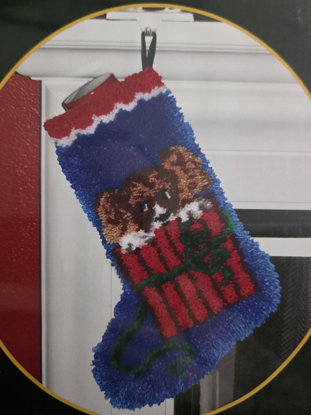 Christmas Puppy Latch Rug Kit Stocking Kit Graph N' Latch #37698 Christmas Gift